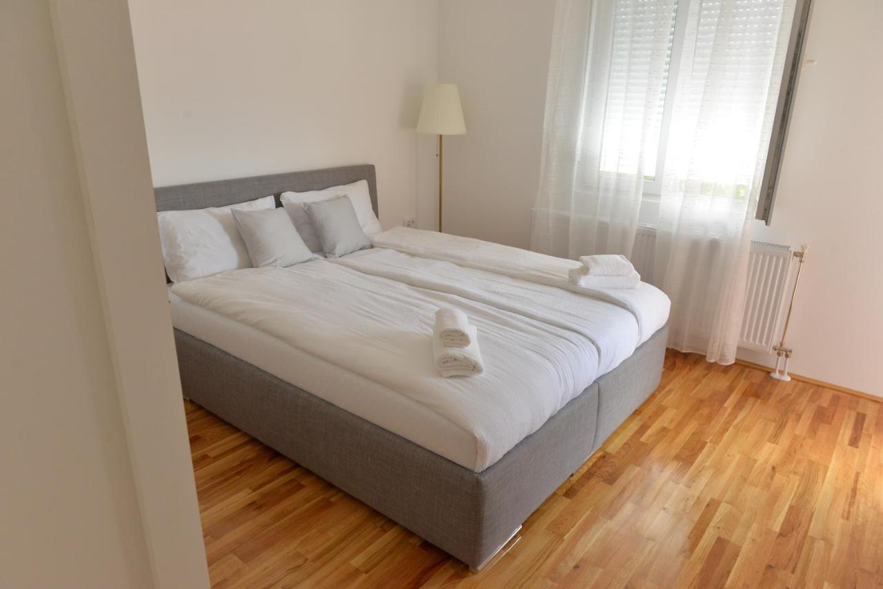 Hm Apartments Indija Экстерьер фото