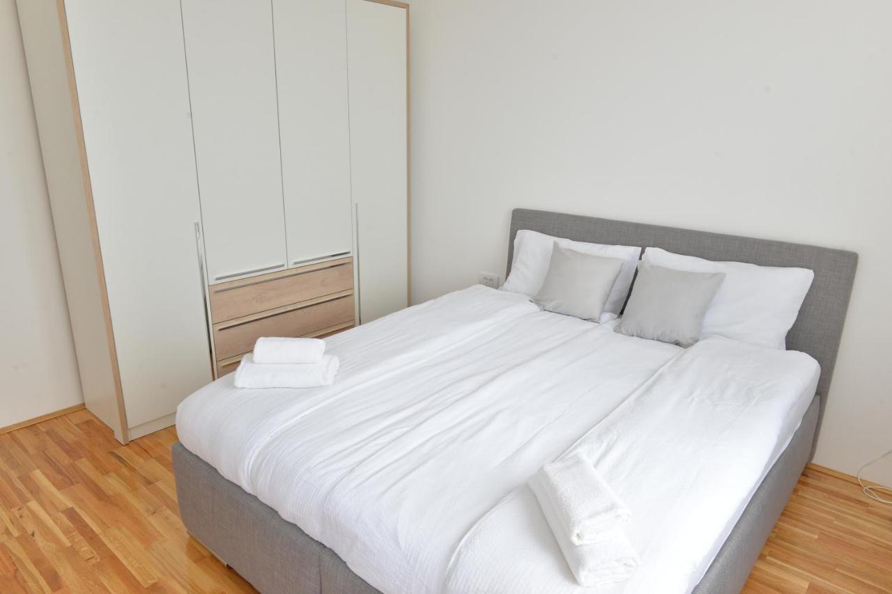 Hm Apartments Indija Экстерьер фото