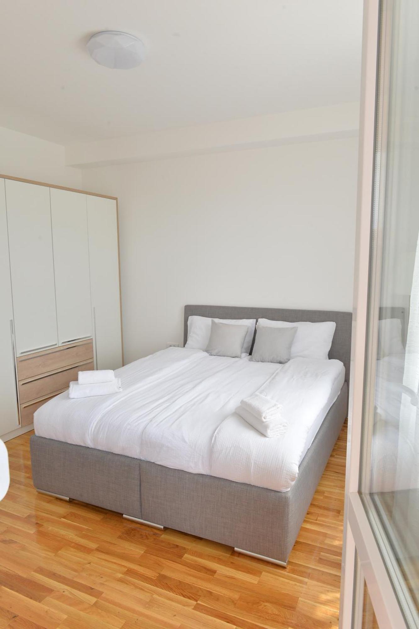 Hm Apartments Indija Экстерьер фото