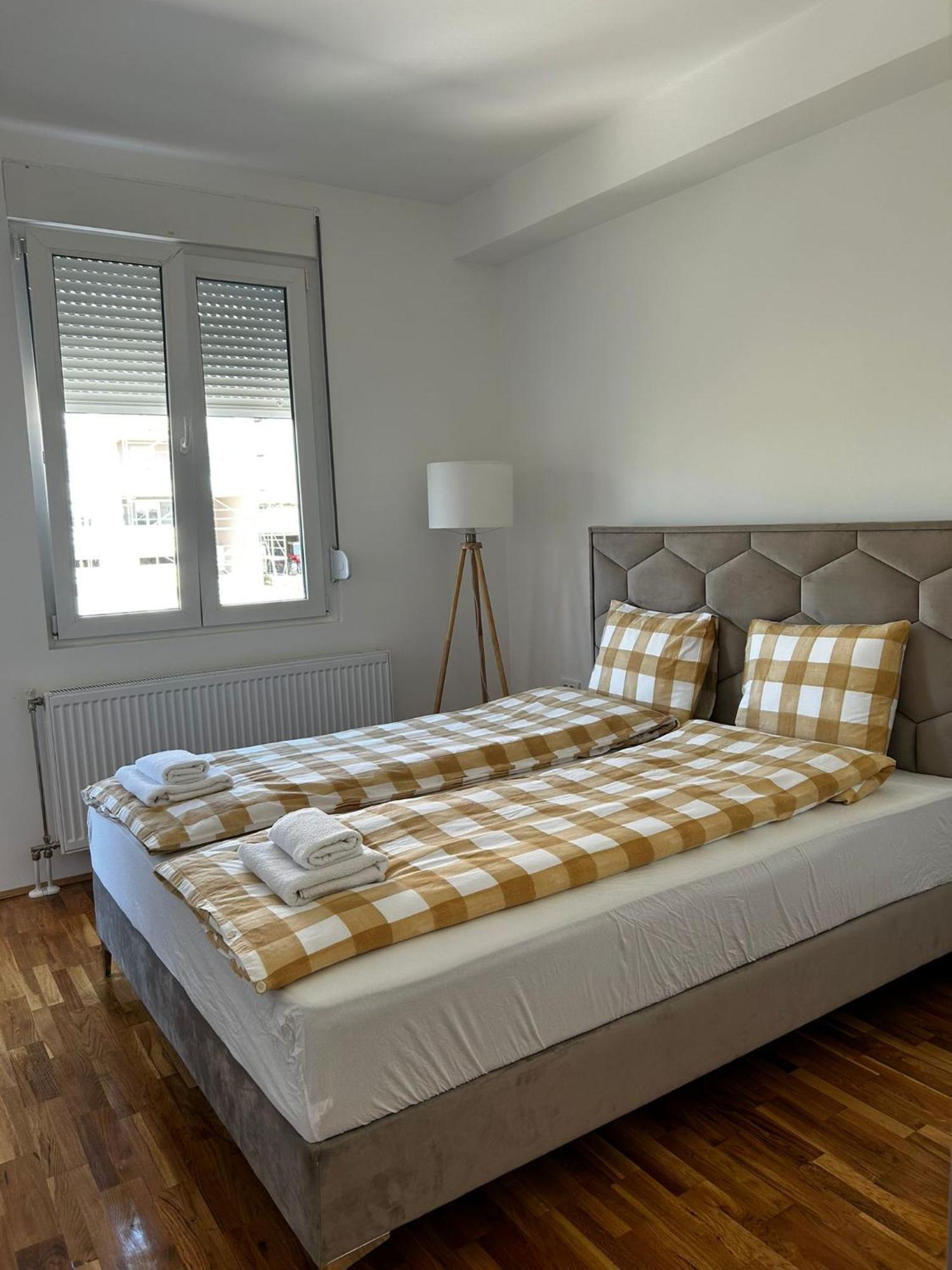 Hm Apartments Indija Экстерьер фото